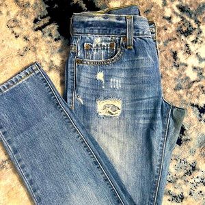 Levi’s Boyfriend fit jeans